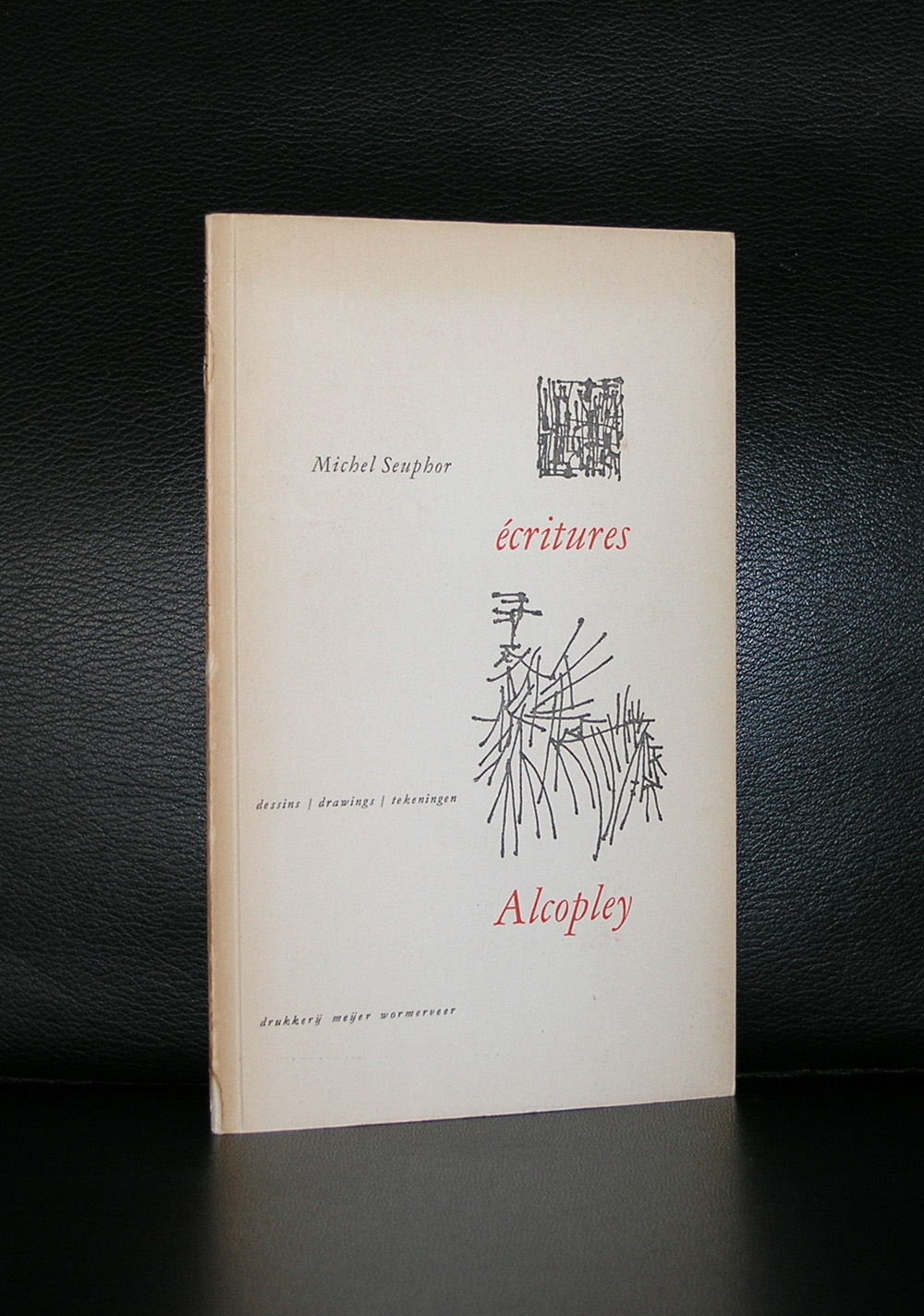 Book cover of 'écritures' by Michel Seuphor, featuring abstract drawings and the title written in multiple languages.